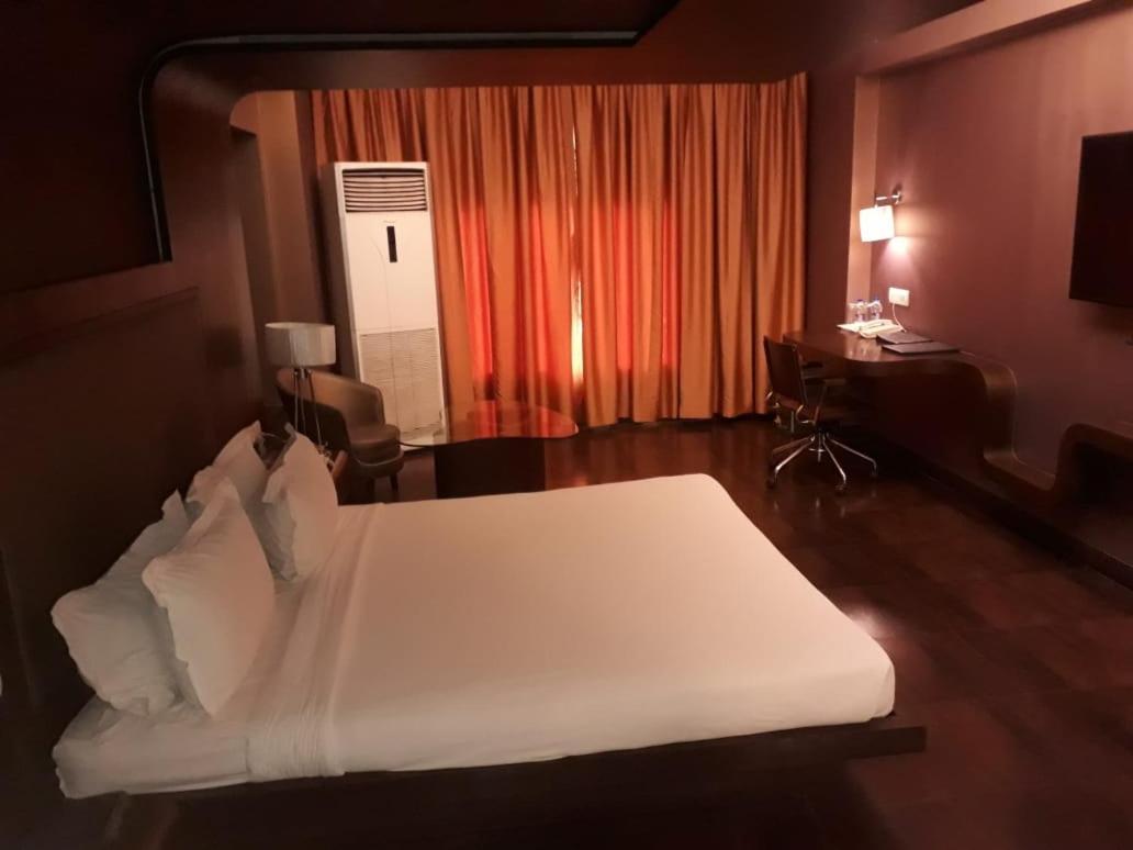 Cocoon Luxury Business Hotel Dhanbad Ngoại thất bức ảnh